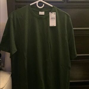 Mango Men XXL tee
Dark green